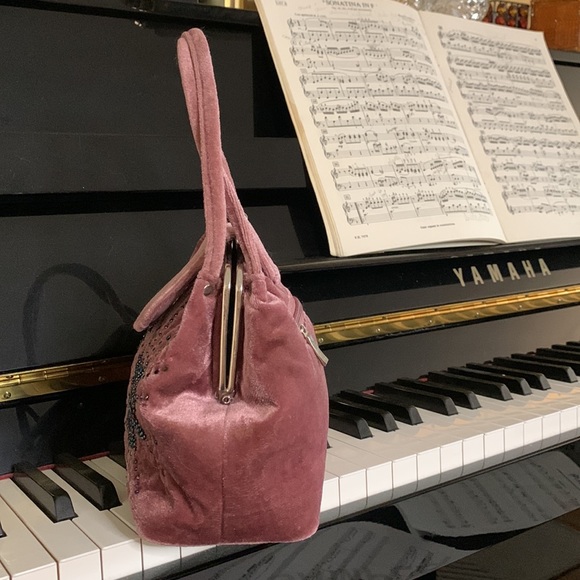 Antique Rose, velvet beaded evening bag - Picture 3 of 8